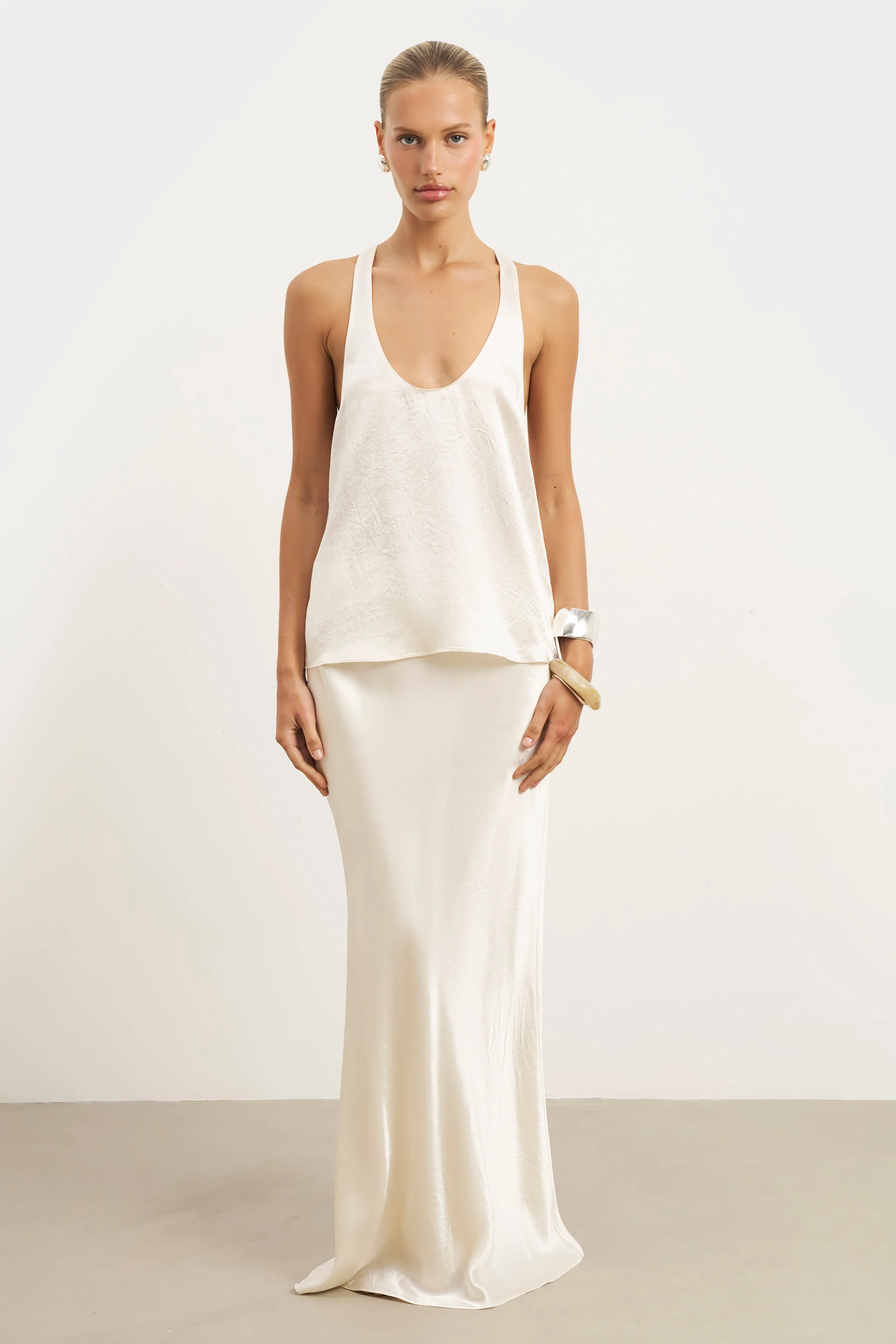 Crushed Satin Plunge U Neck Tank Top - Champagne - Image 2