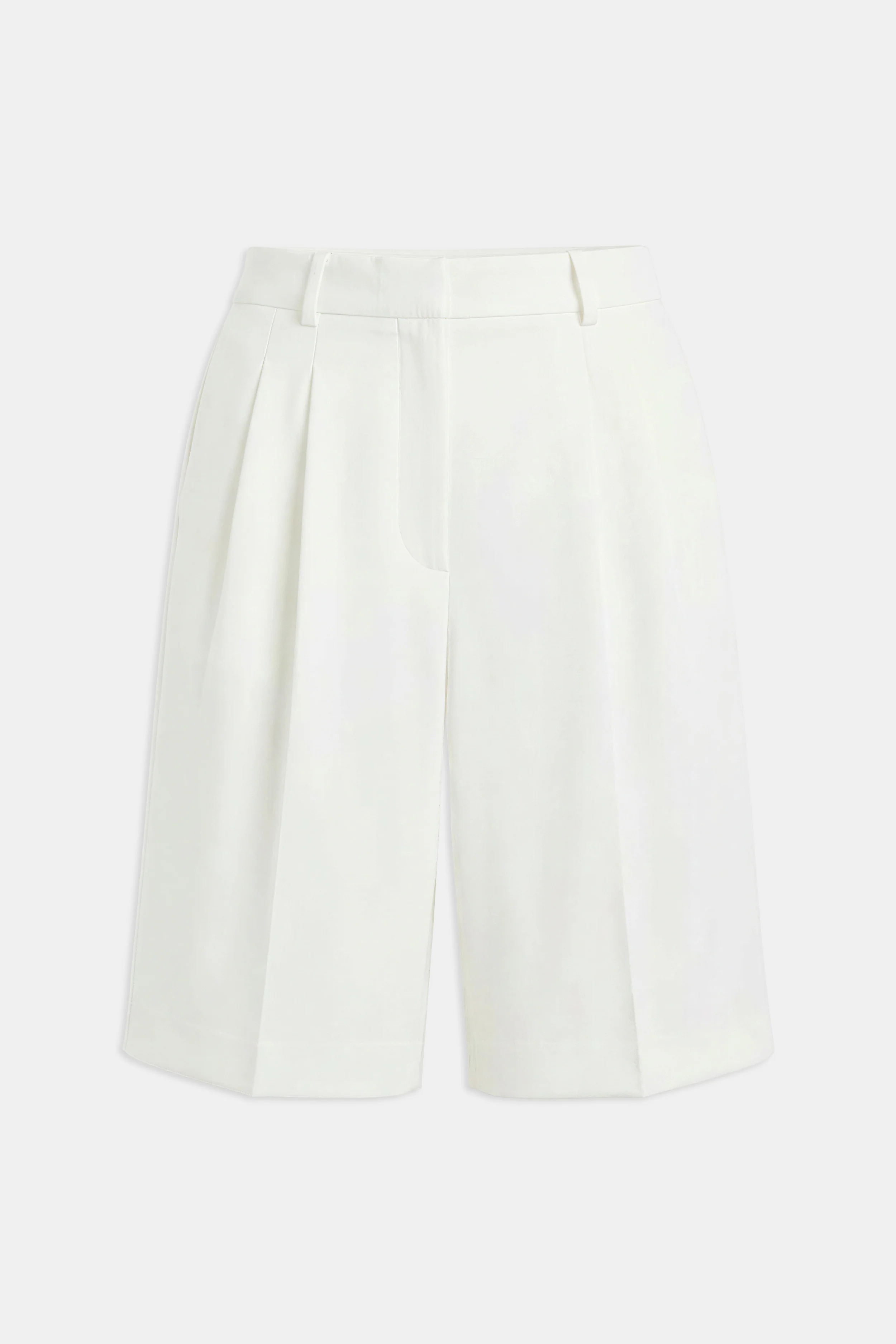 Effortless Pleated Longline Shorts - White - Image 8