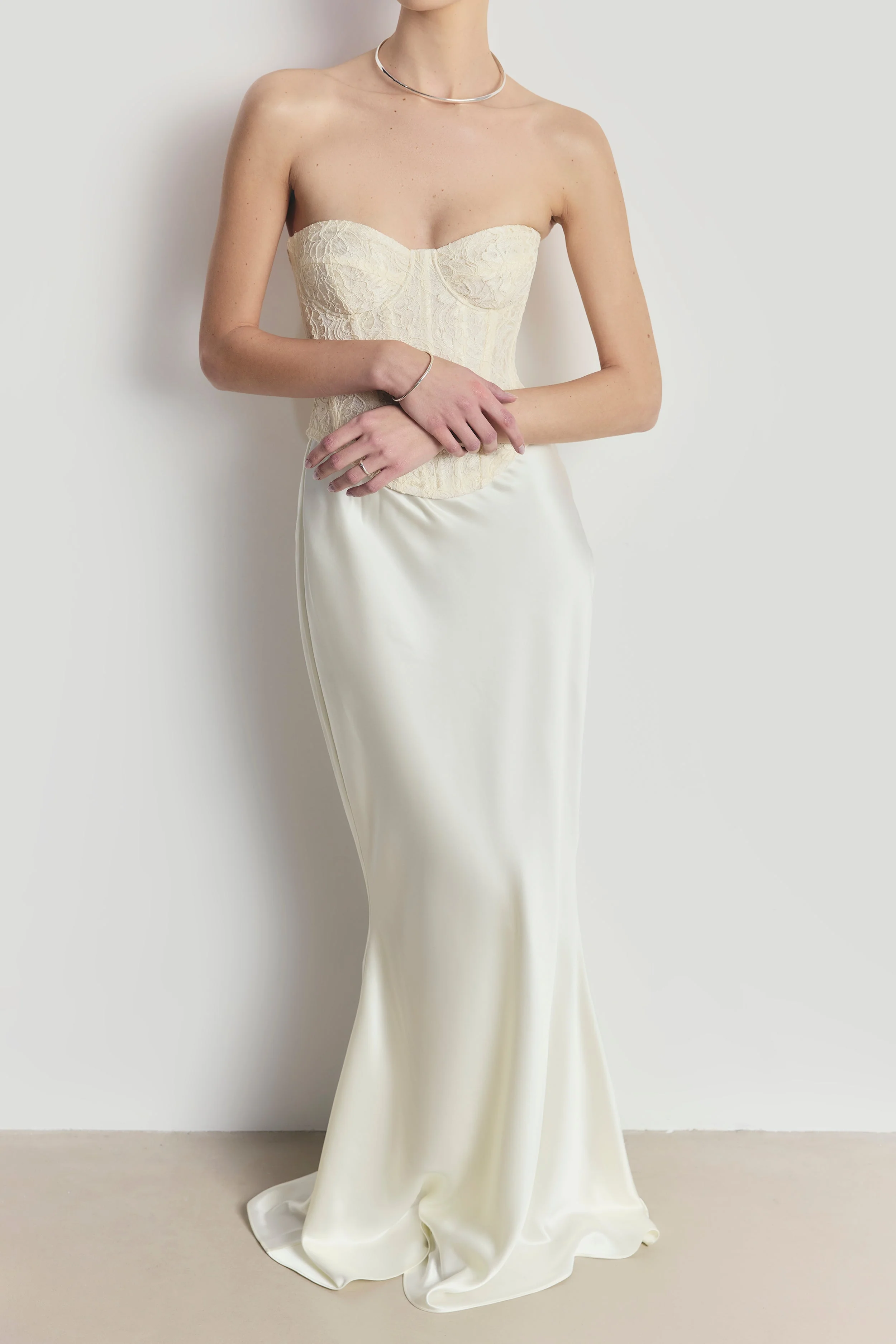 Lace Corset Gown with Sweetheart Neckline - Cream - Image 5