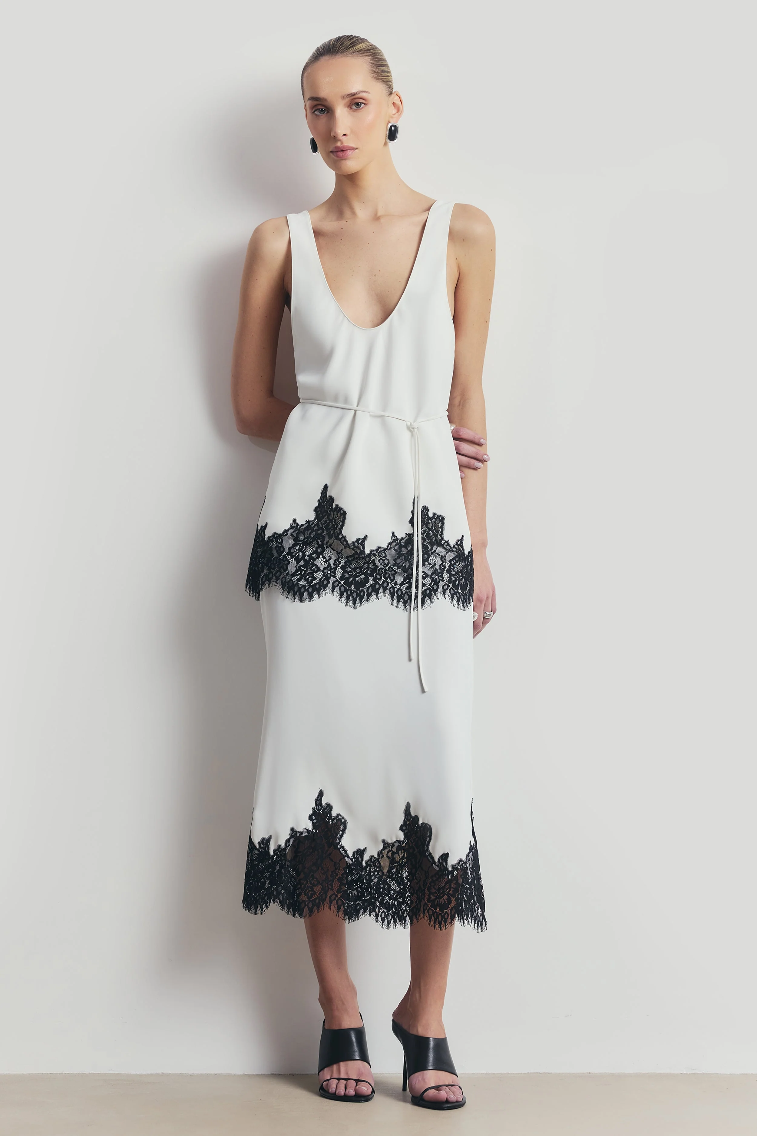 Lace Hem Column Maxi Skirt - White - Image 4