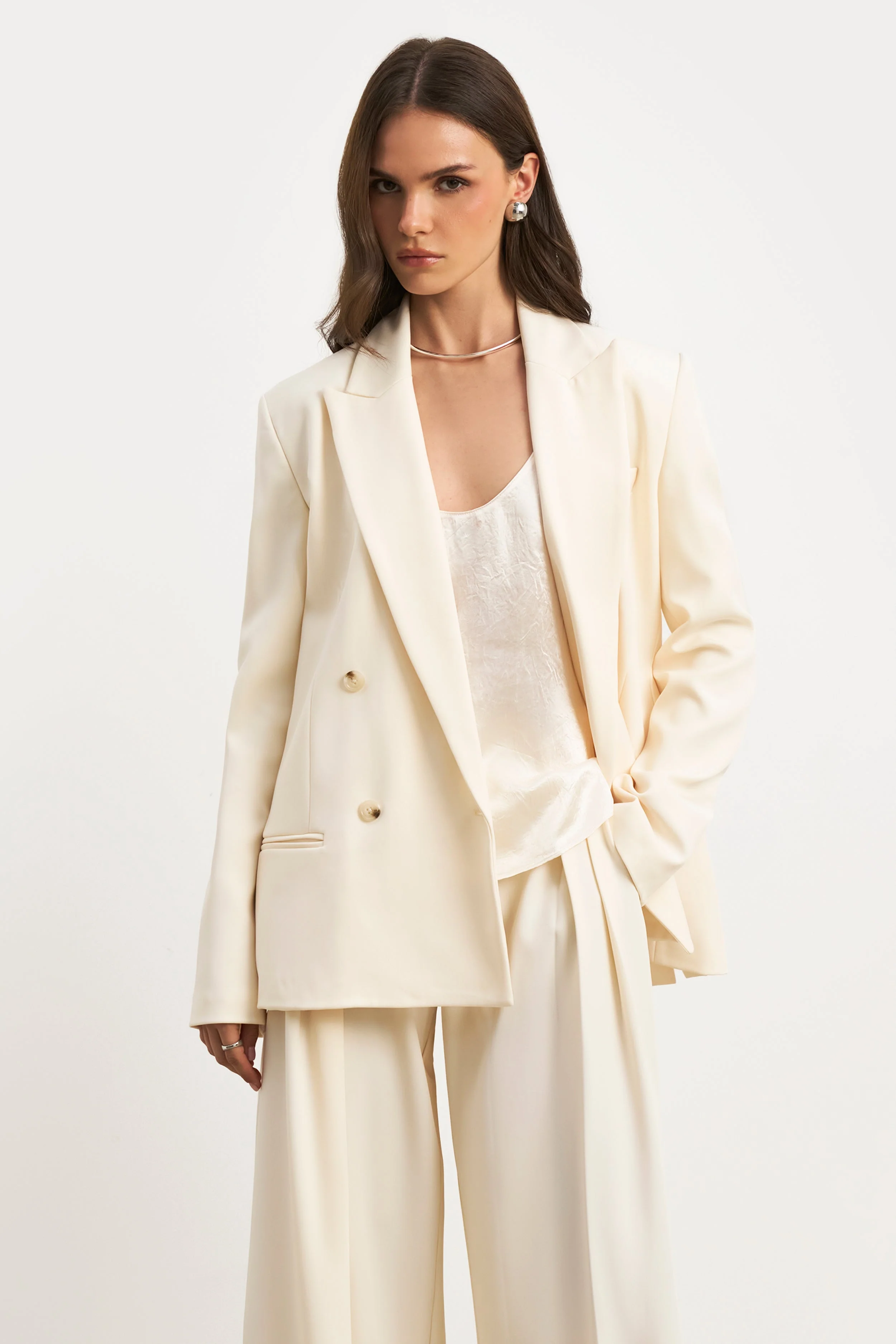 Pleated Ultra Wide Leg Trousers - Cream - Image 3