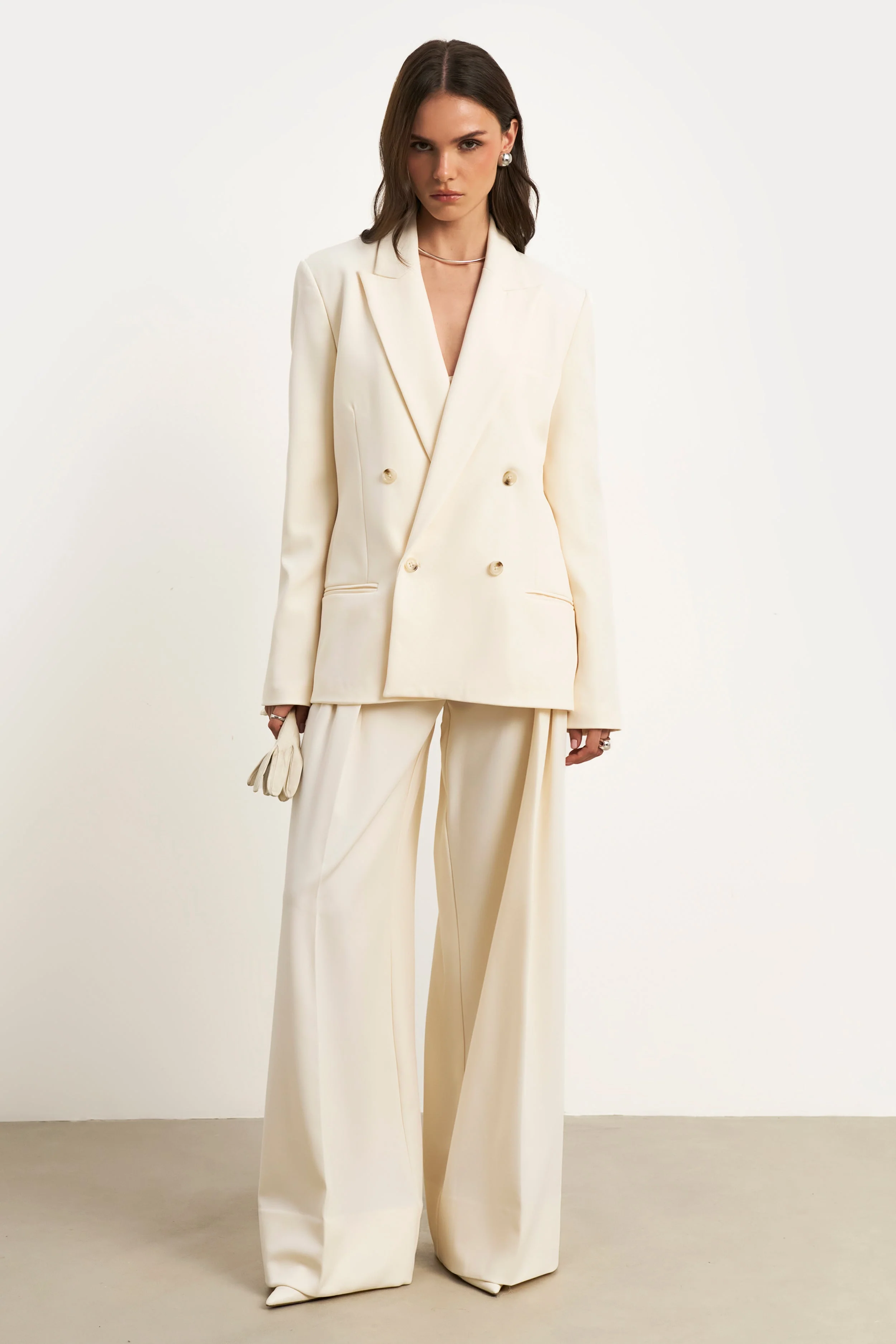 Pleated Ultra Wide Leg Trousers - Cream - Image 6