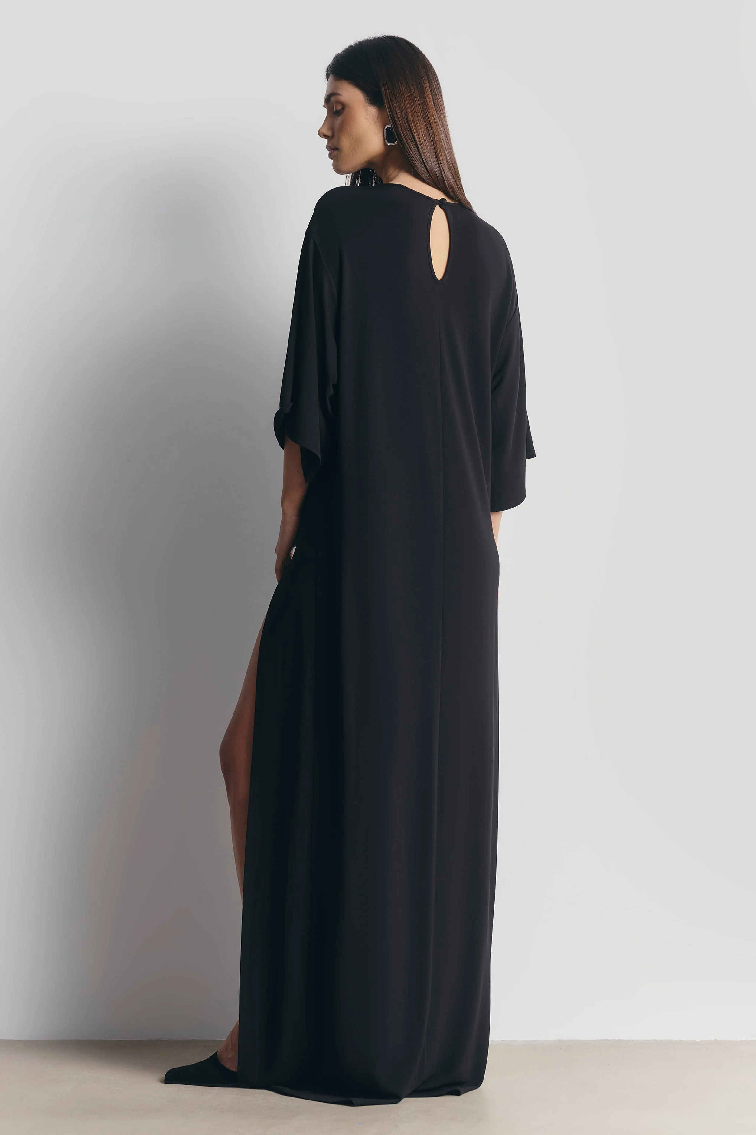 Relaxed Dropped Waist T-Shirt Gown - Black - Image 6