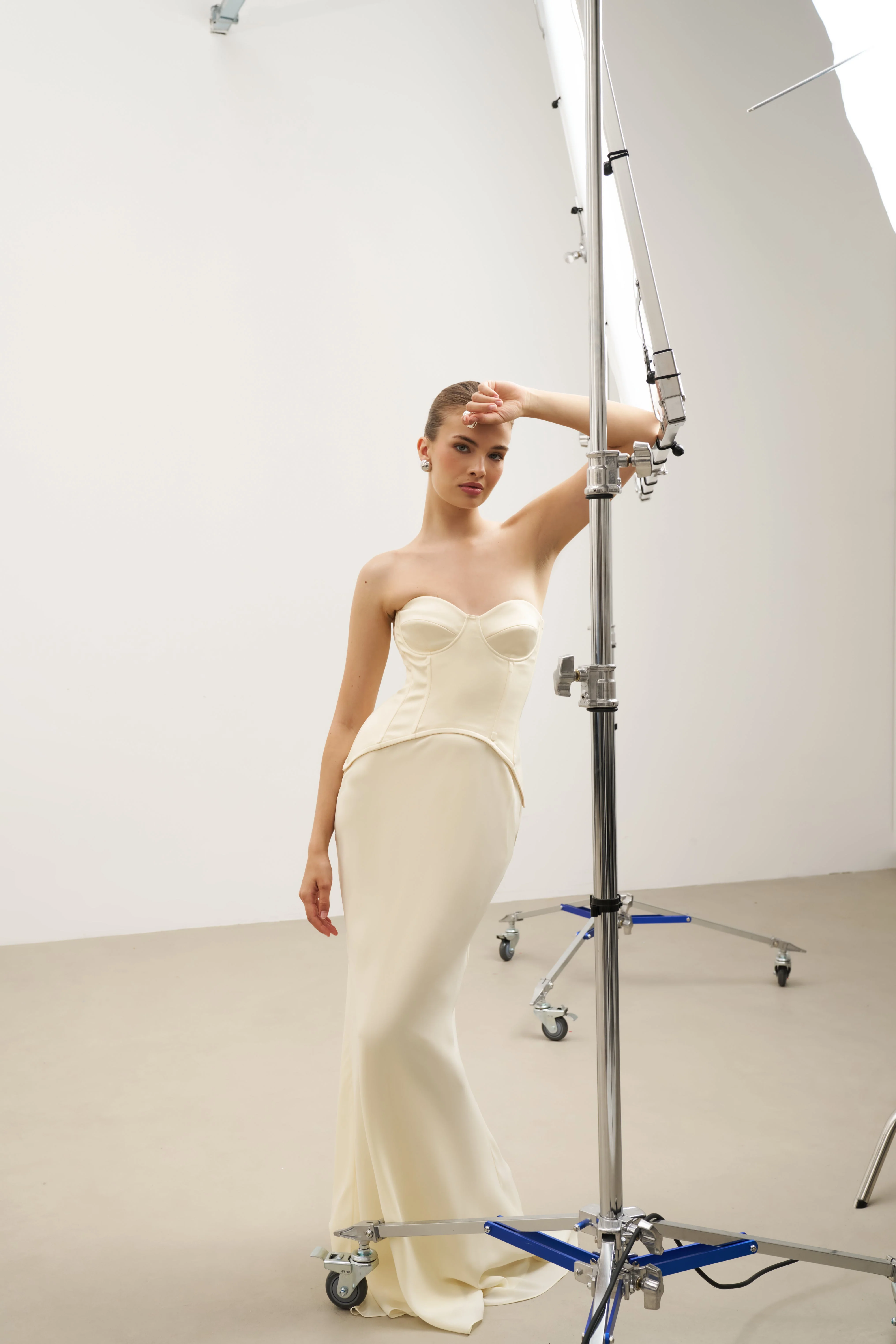 Satin Corset Gown with Sweetheart Neckline - Buttermilk - Image 11