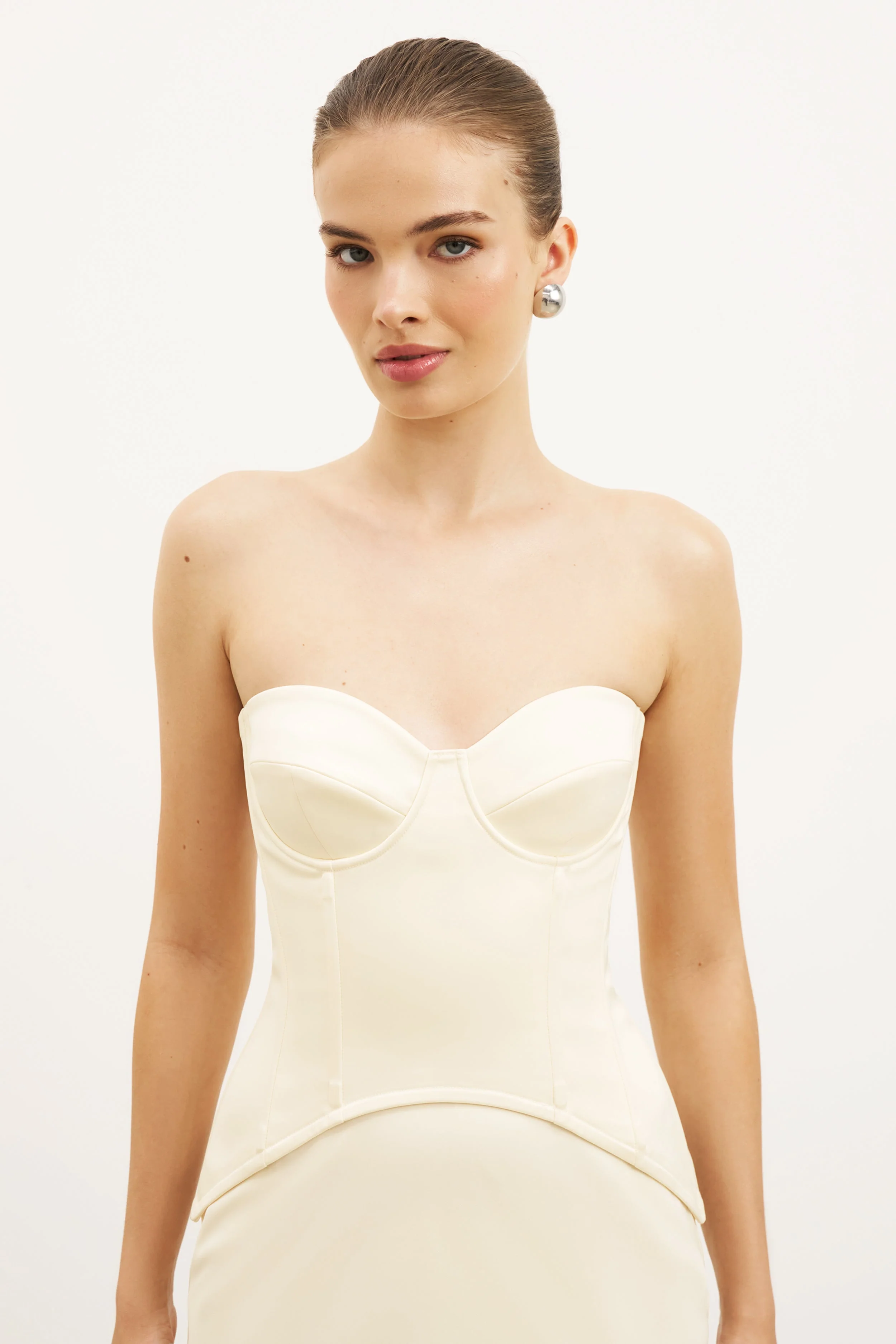 Satin Corset Gown with Sweetheart Neckline - Buttermilk - Image 4