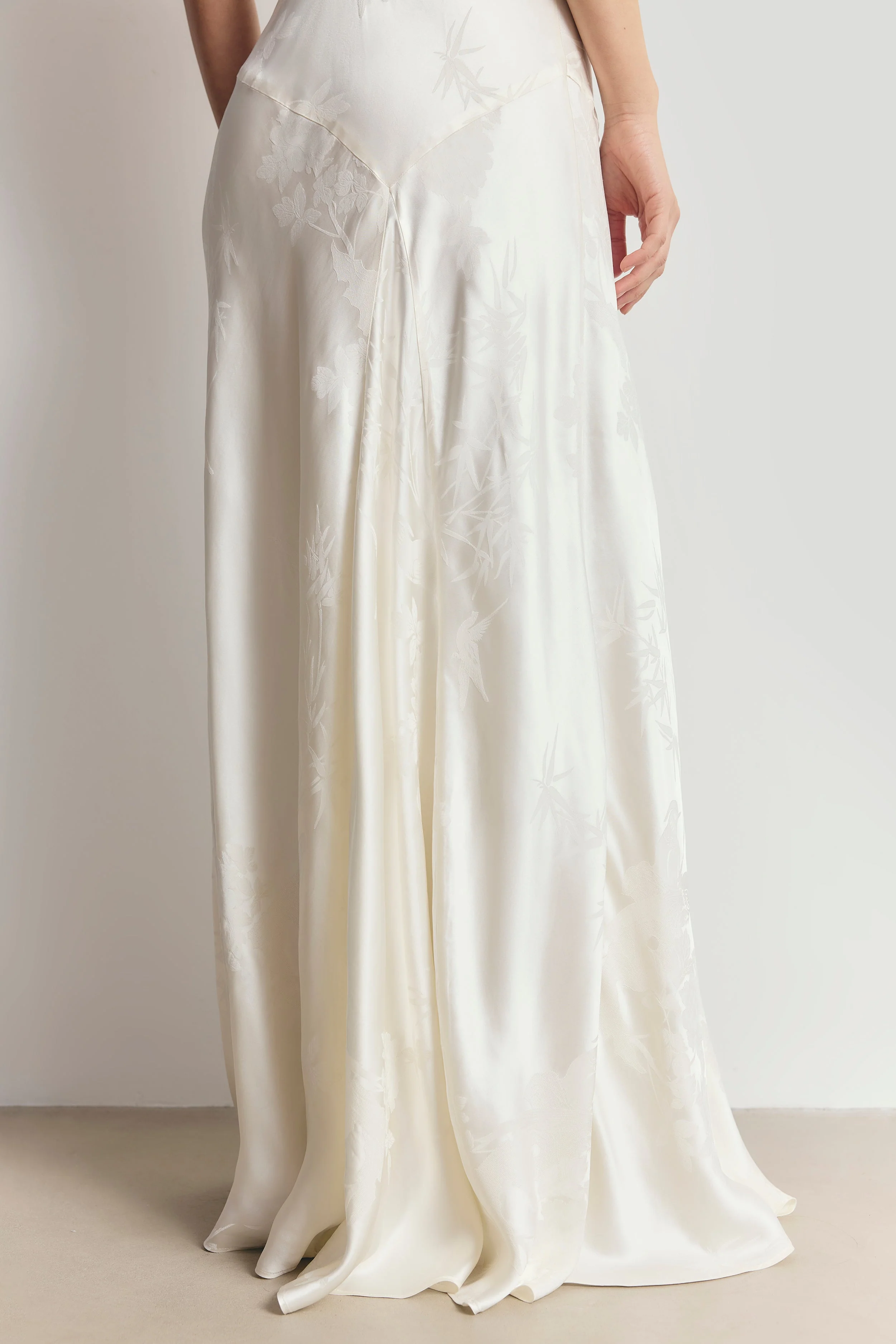 Satin Jacquard Asymmetric Panel Gown - Cream - Image 11