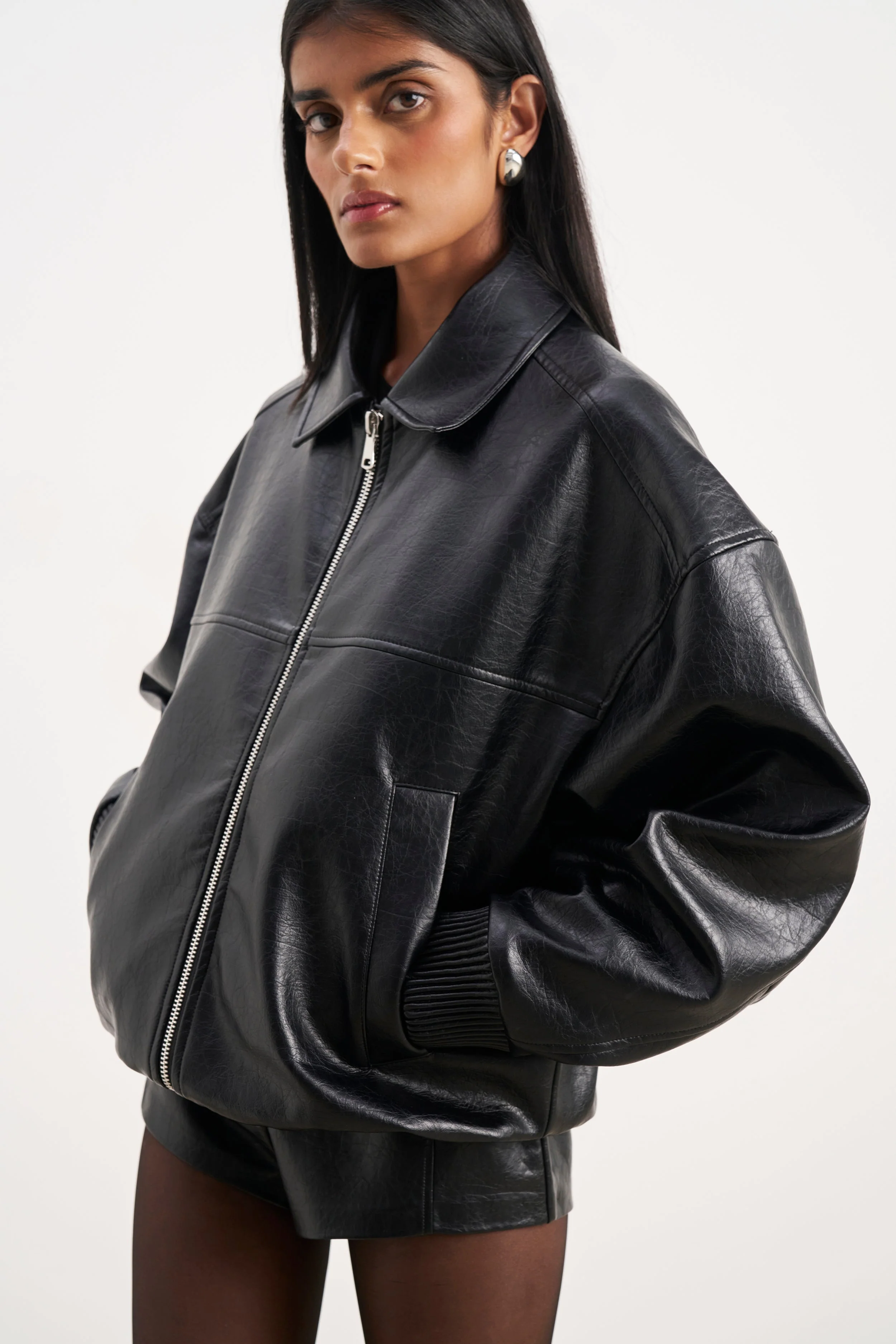 Vintage Leather Bomber Jacket - Black - Image 4