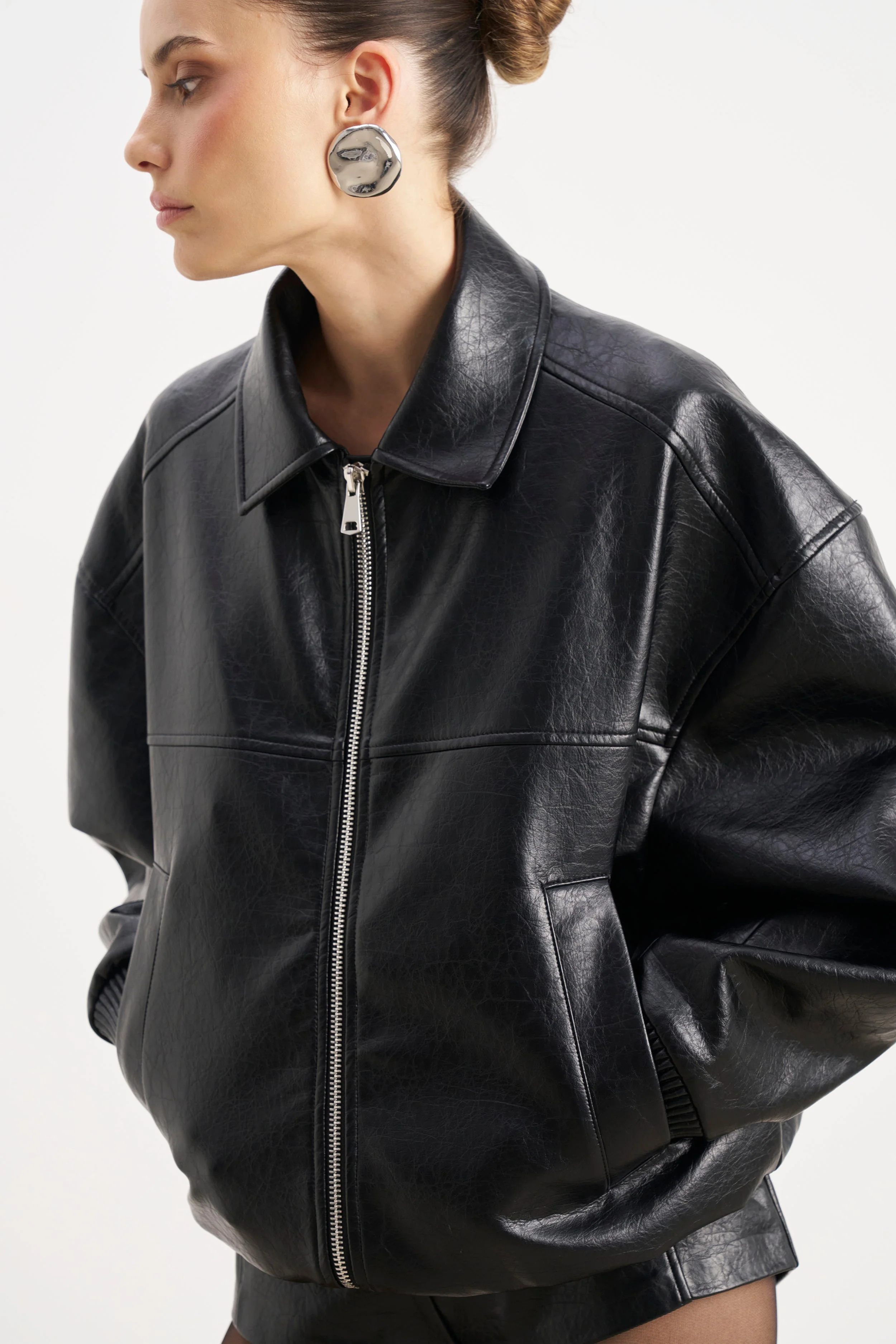Vintage Leather Bomber Jacket - Black - Image 9